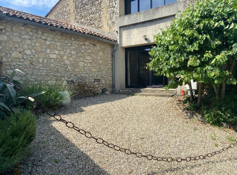 Le Clos Du Mesnil, Logement Totalement Independant Le Tourne 외부 사진